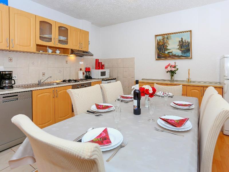Apartments Damir Kastel Stafilic Exterior photo