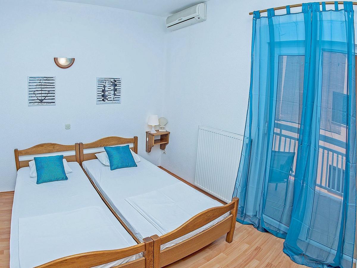 Apartments Damir Kastel Stafilic Exterior photo